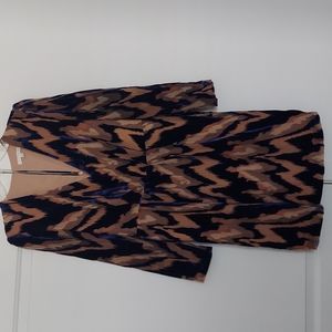 Harlyn v neck long sleeve mini dress